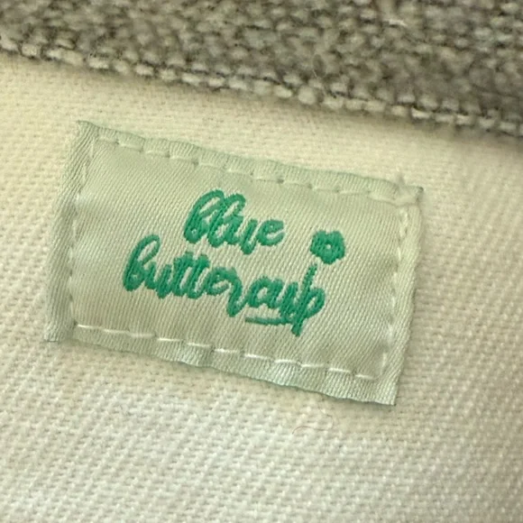 NWOT OVERSIZED Multicolor Aztec Pattern Shaket- so cute!! - Picture 15 of 15